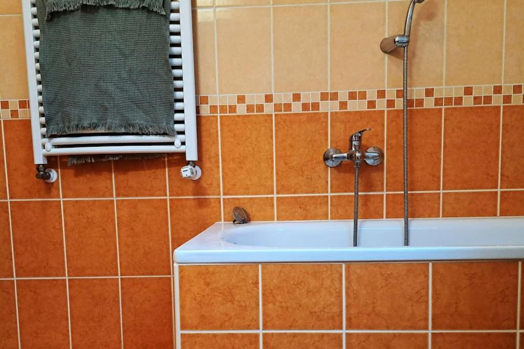 Zoeld Orom Apartman Lakas Göd 外观 照片