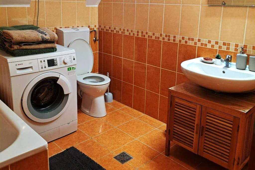 Zoeld Orom Apartman Lakas Göd 外观 照片